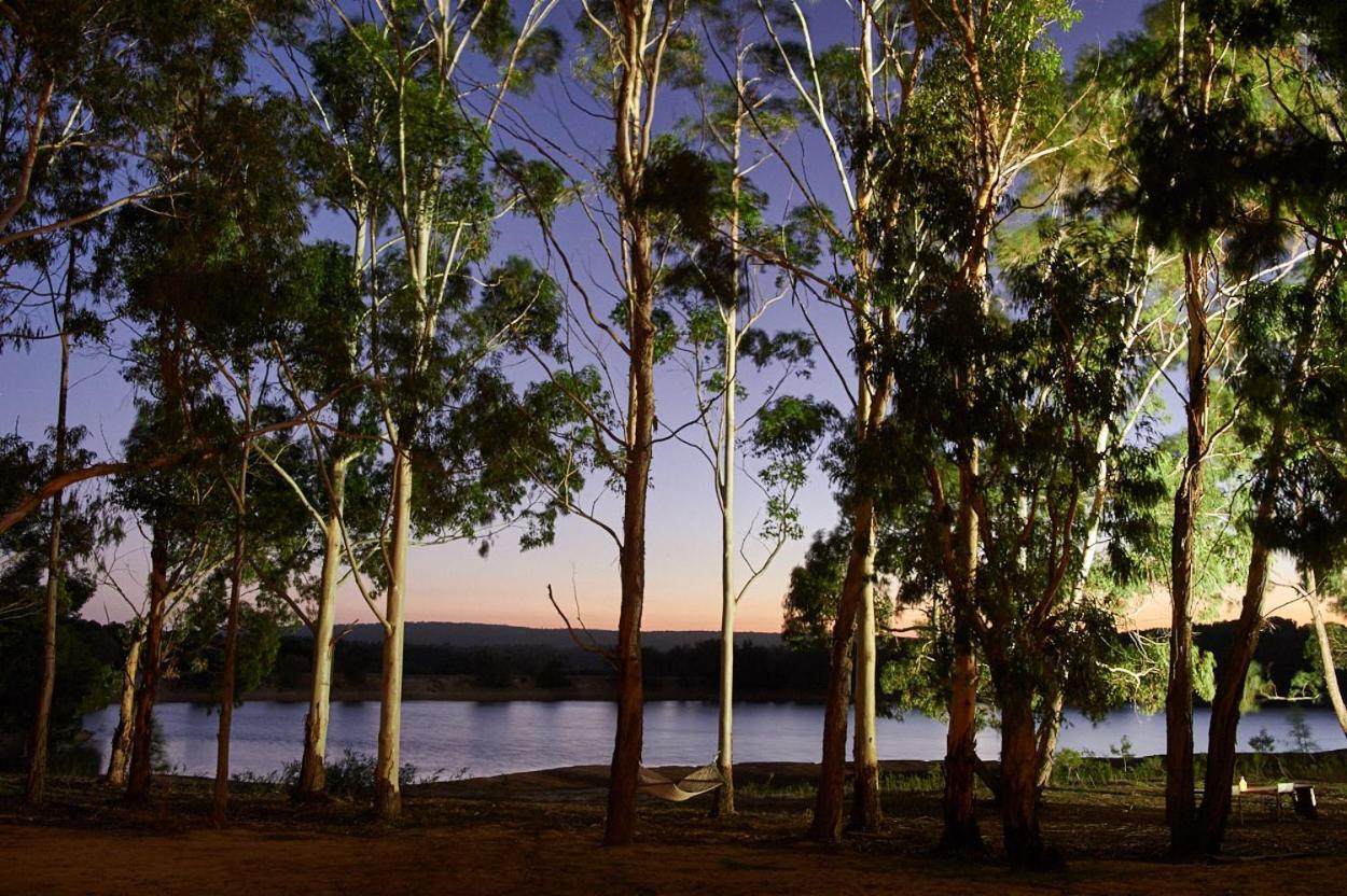 Olio Bello Lakeside Glamping Cowaramup Bagian luar foto